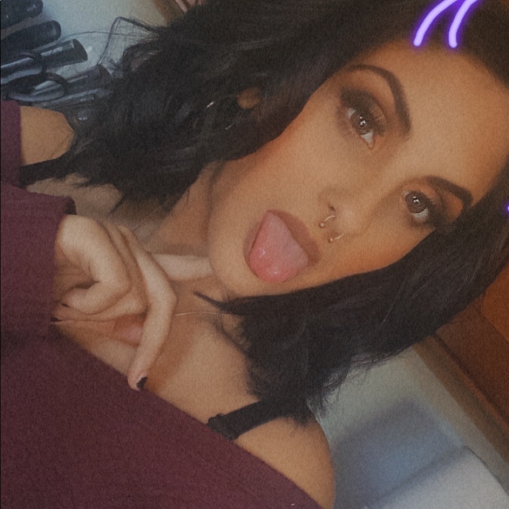 Meet your Posher, Frances